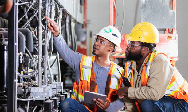 Best Emergency Electrical Repair  in Fountainebleau, FL